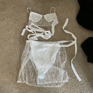 Lucy in the sky LA swim outfit